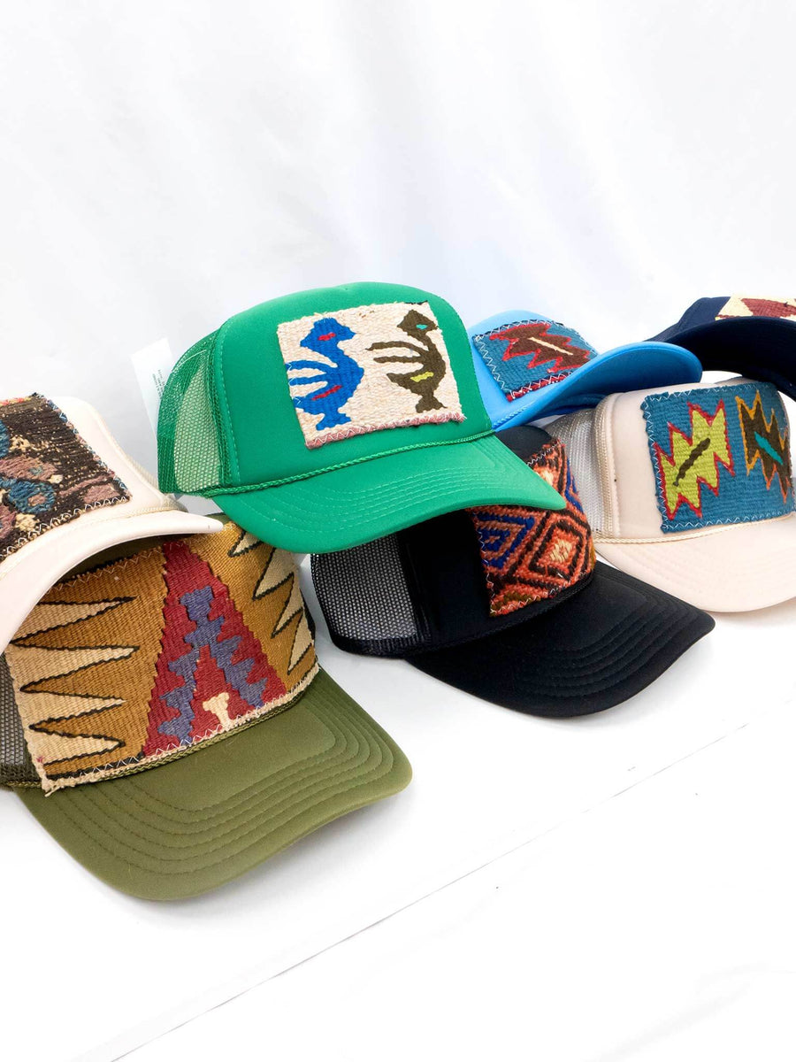 Orijinal Kilim Turkish Patch Trucker Hats – Casual Camel  display picture 1