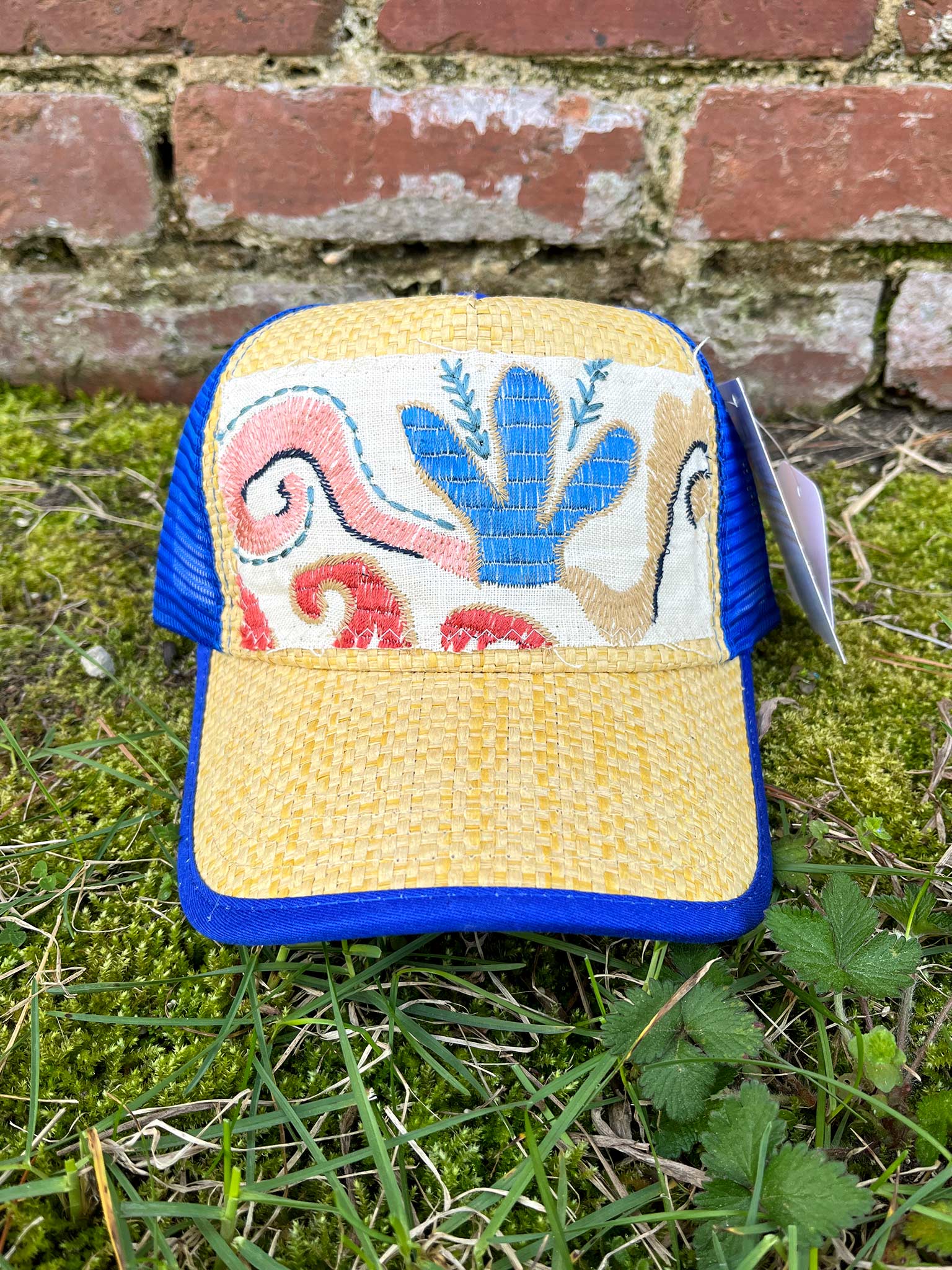 Orijinal Kilim Trucker Hat Hot Pink Orijinal Kilim Patch Trucker Hat – Mode  main image 2